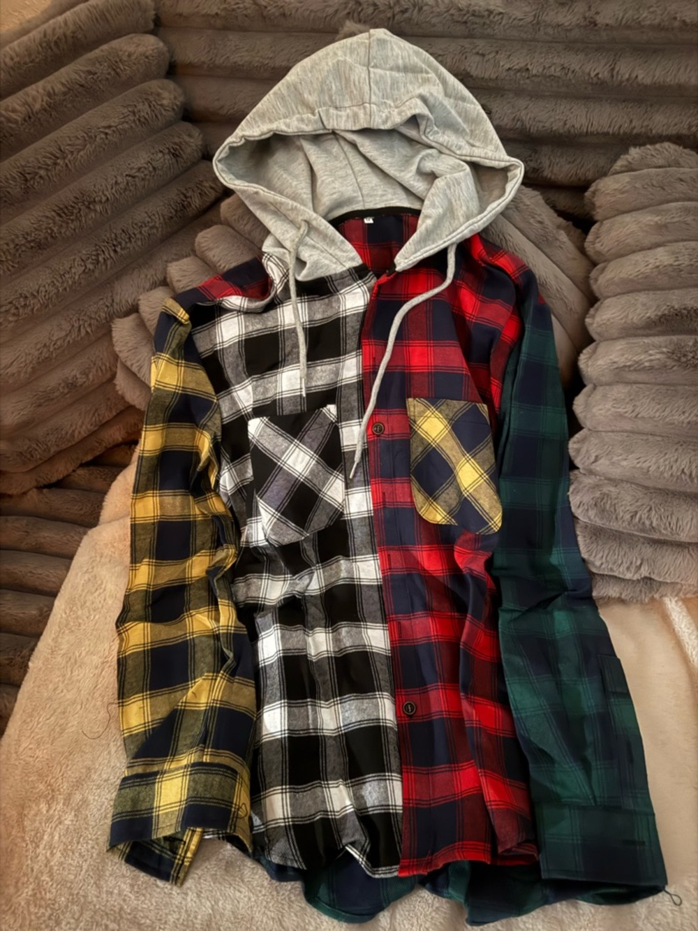 Brand new  Plaid Hooded Flannel Shirt